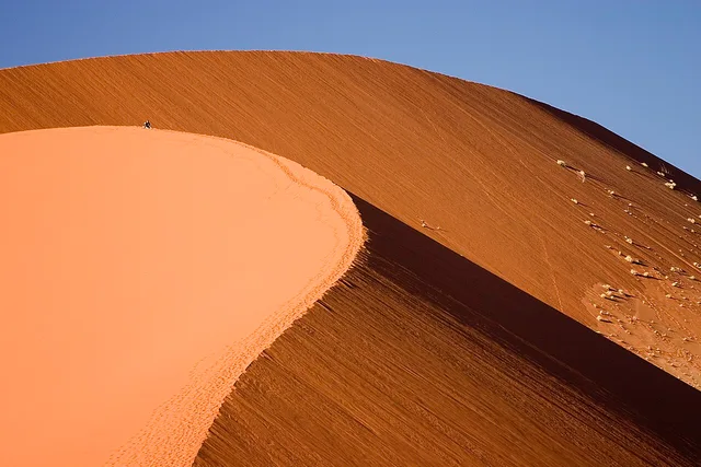 Desert sand