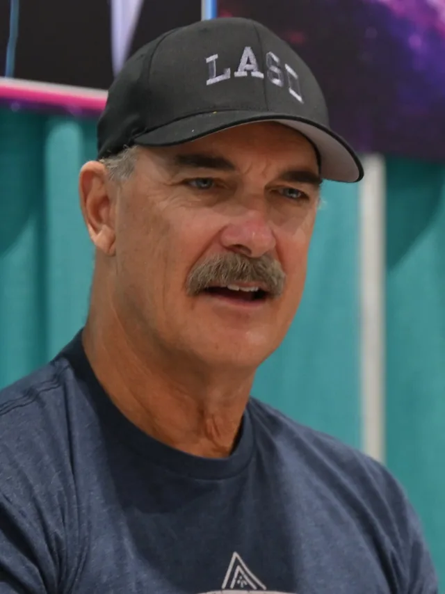 Patrick Warburton