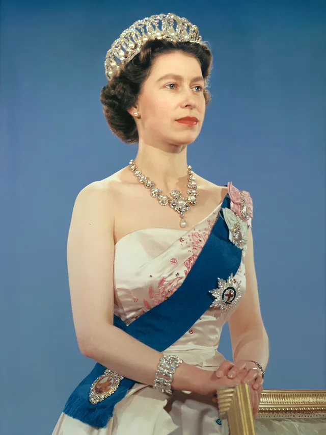 Isabel II del Reino Unido
